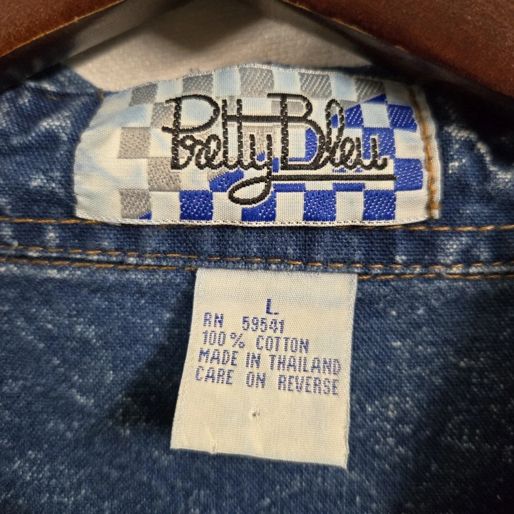 Vintage 90s Pretty Bleu Shirt Womens Large Denim Embroidered Western Cottagecore